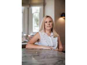 Macquarie Commercial Portrait-7.jpg